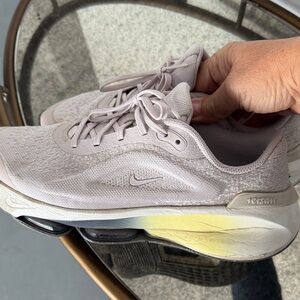 Nike Light Beige Running Shoes